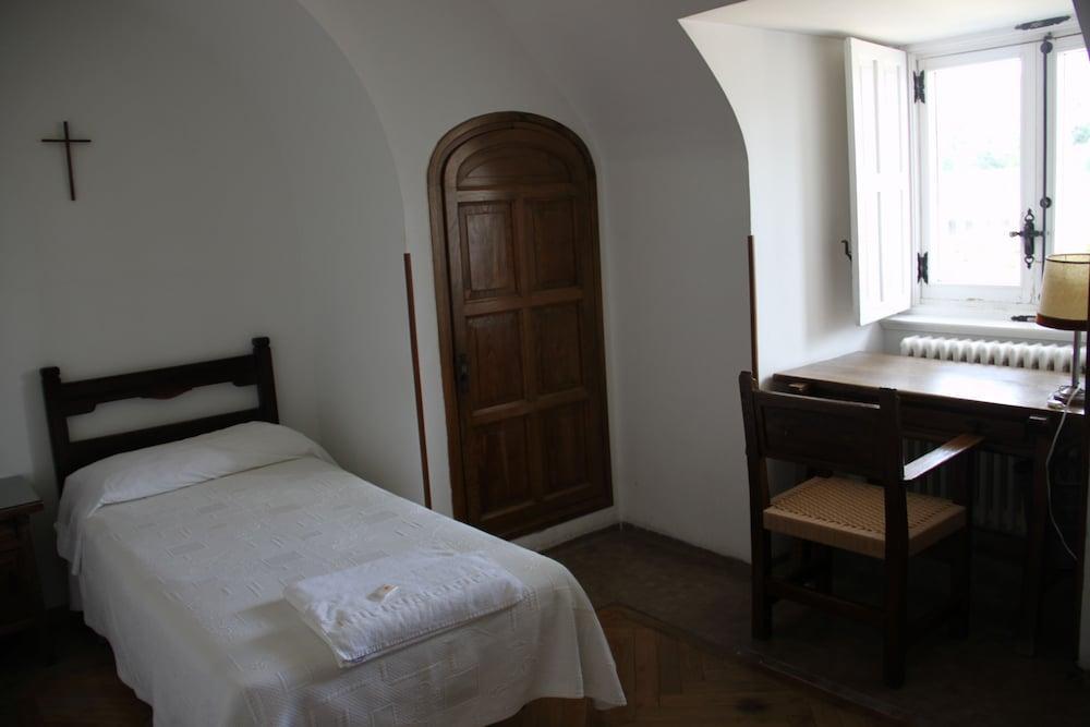 Hotel Hospederia Santa Cruz à San Lorenzo de El Escorial Extérieur photo